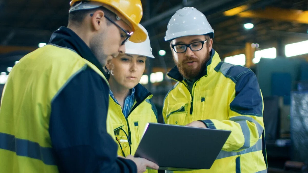 Pillar%204-%20training%20and%20learning%20-%20blog-%20why%20is%20safety%20awareness%20training%20important%20for%20supervisors.jpg?width=1200&height=675&name=Pillar%204-%20training%20and%20learning%20-%20blog-%20why%20is%20safety%20awareness%20training%20important%20for%20supervisors.jpg