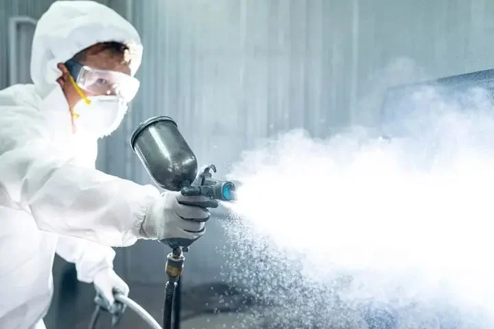 Pillar_SDS_Blog_worker-paintin-car-with-paint-spray-gun-wearing-protective-equipment.webp?width=720&height=480&name=Pillar_SDS_Blog_worker-paintin-car-with-paint-spray-gun-wearing-protective-equipment.webp